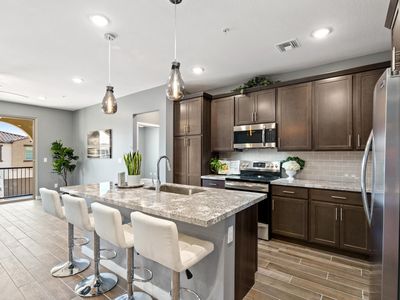 155 N Lakeview Blvd #240, Chandler, AZ, 85225