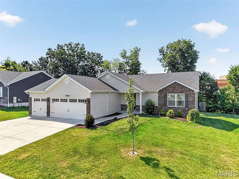 5540 Autumn Trace Pkwy — Photo 3