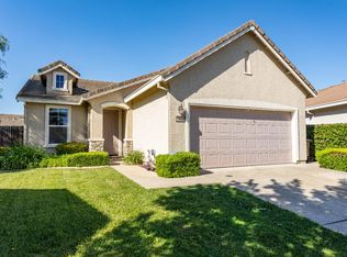 10120 Lambeau Ct, Elk Grove, CA 95757