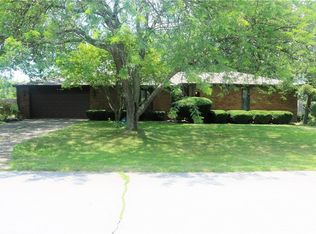 6321 N Akron Dr, Alexandria, IN 46001