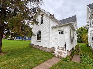1519 Hayes Ave, Sandusky, OH 44870