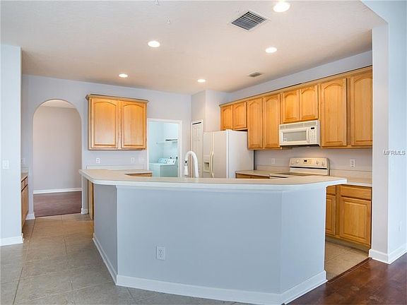 5th image of 14645 Grand Cove Dr