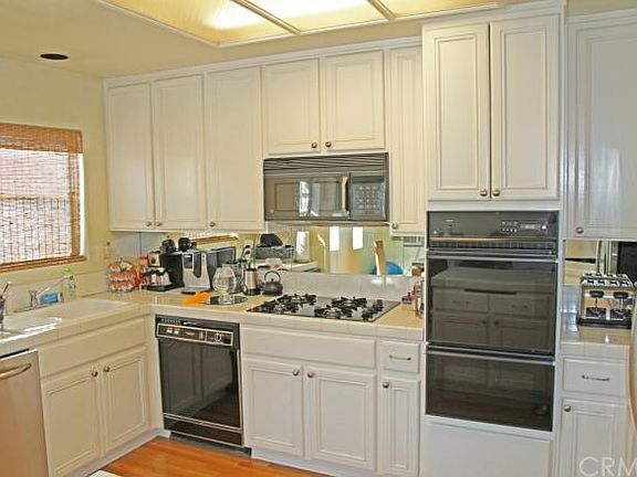 5th image of 601 1st St APT 7
