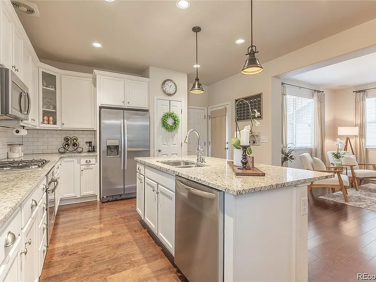 3793 Cadence Dr — Photo 16