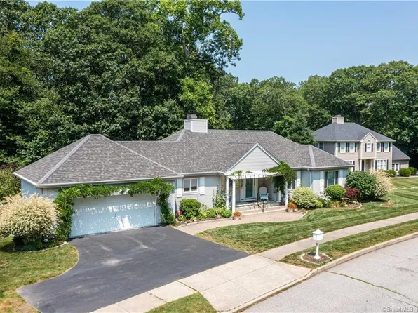35 Payer Lane, Groton, CT 06355