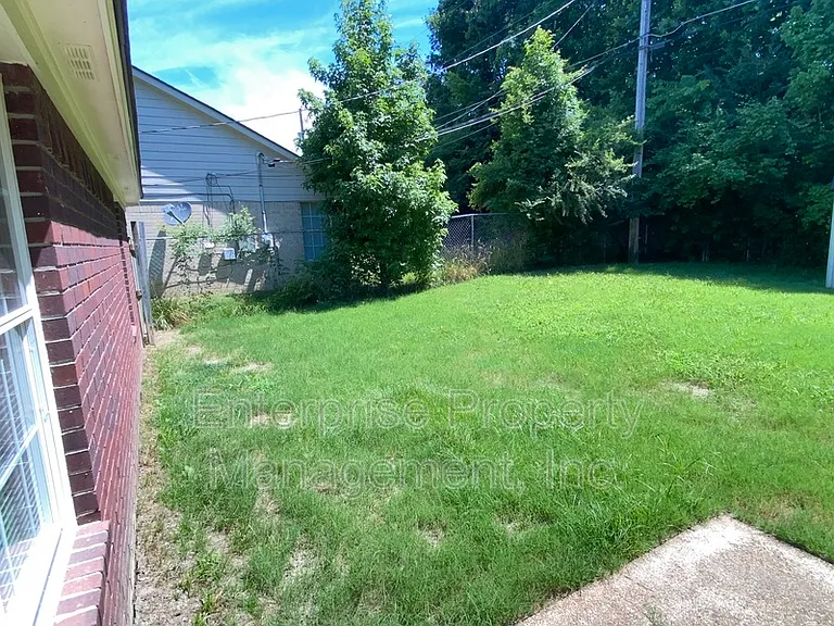 4444 Longtree Cv — Photo 29