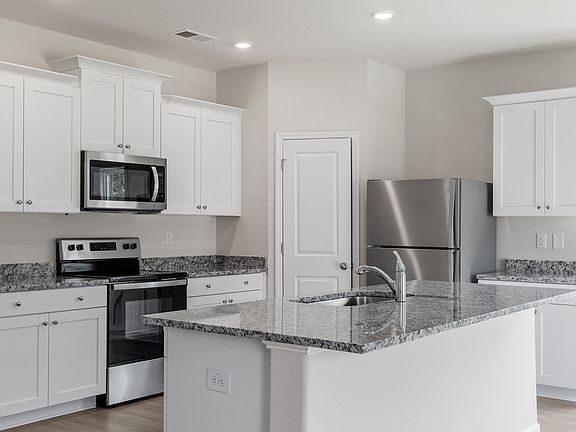 Fully loaded kitchen