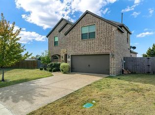 2110 Foxglove Ct, Forney, TX