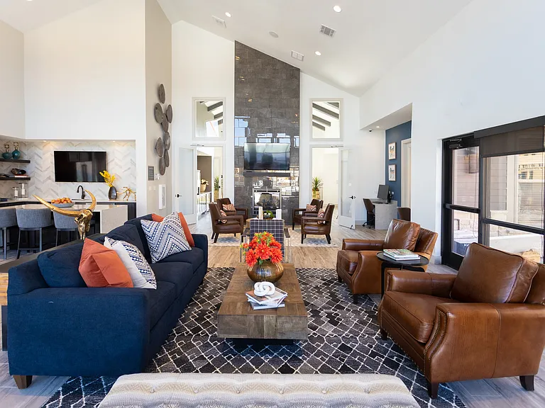 Clubhouse 3