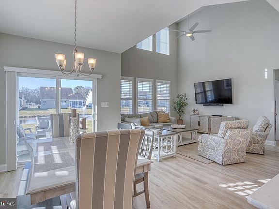 4th image of 20576 Anchor Ln