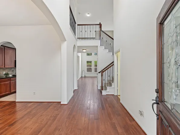 11 Sagamore Ridge Pl, Spring, TX 77389