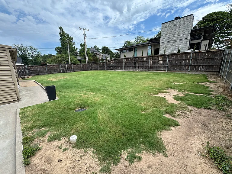 3803 S Trenton Ave — Photo 15