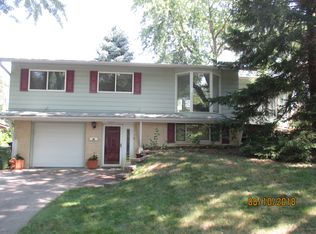 1225 Saint Andrews Rd, Bellevue, NE 68005