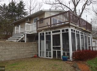 1285 Lakeshore Dr, Brooklyn, IA