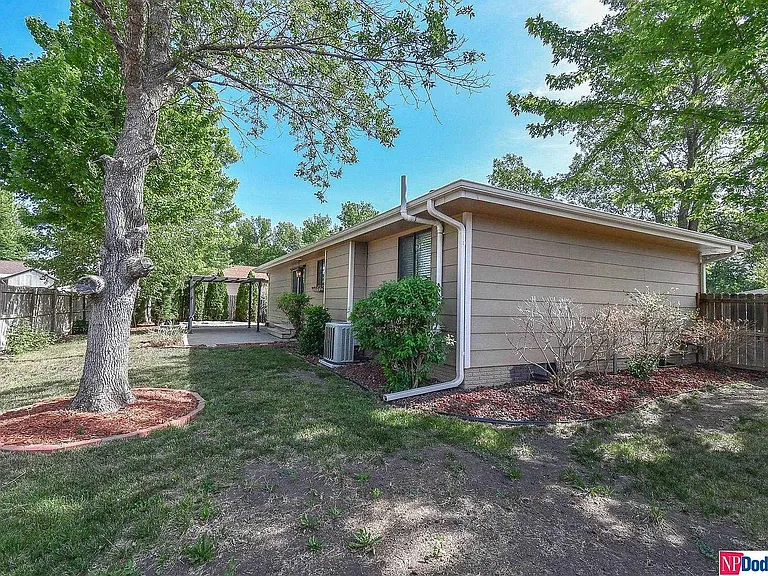 3501 N Miller Rd — Photo 15