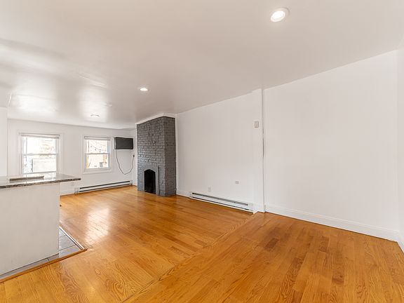 4th image of 5-50 50th Ave #2