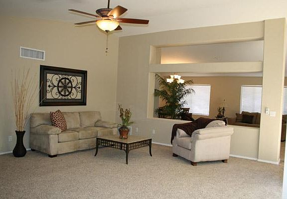 3rd image of 2522 S Grandview Drive
