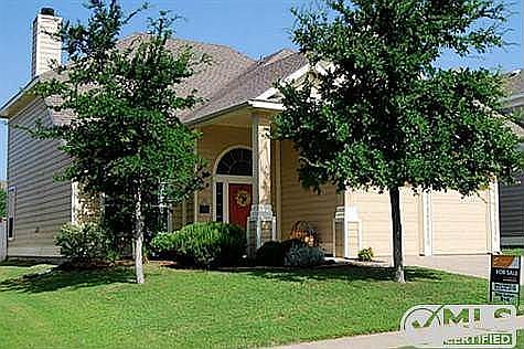2nd image of 506 Hilltop Dr