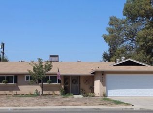 418 W Deodar Dr, Lemoore, CA