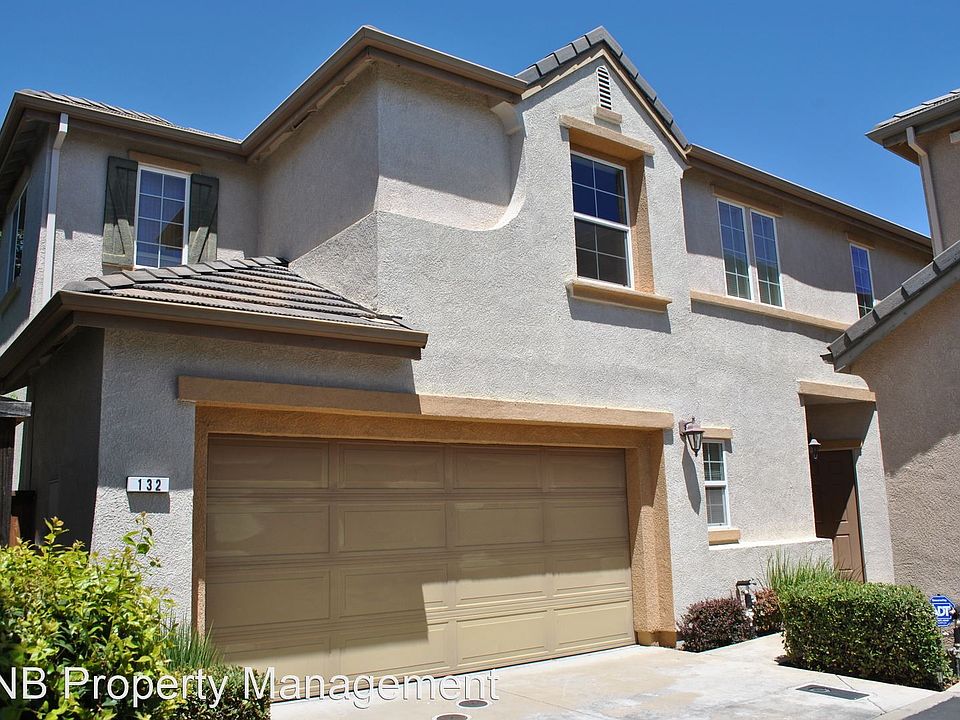 1st image of 132 Vento Ct