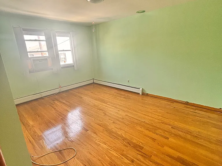 25 Linden St #2 — Photo 7