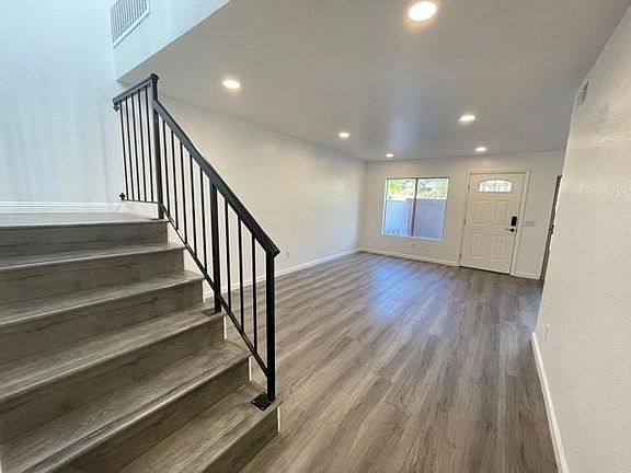 4th image of 2117 Kentucky St