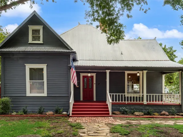 600 Williams St, Waxahachie, TX 75165