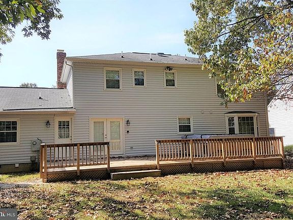 3rd image of 115 Scarsdale Dr