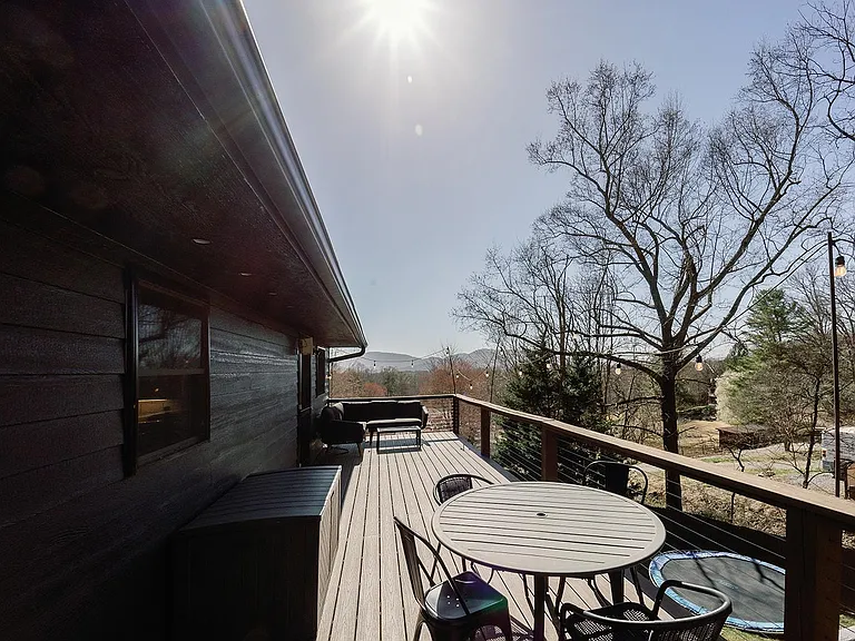 11 Wake Robin Way — Photo 38
