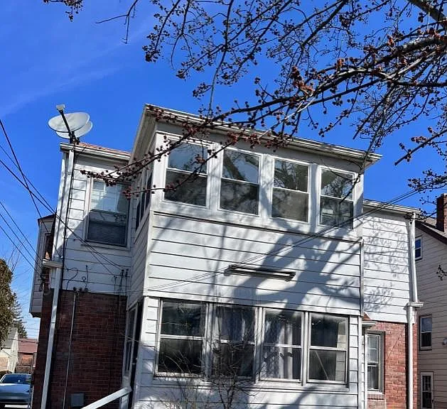 13616 Cedar Rd #2 — Photo 3