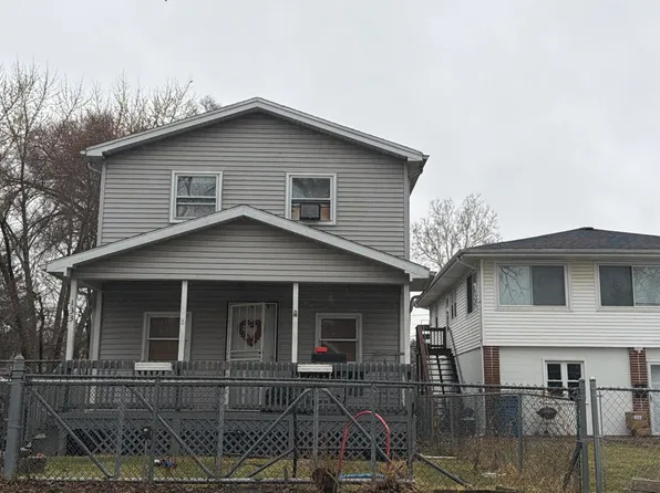 133 Independence Ave, Joliet, IL 60433