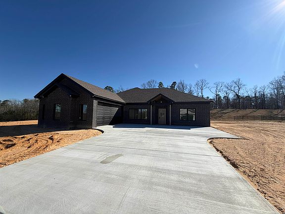 2nd image of 1160 Duke Dr