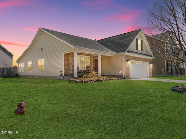 201 Quincy Court, New Bern, NC 28560