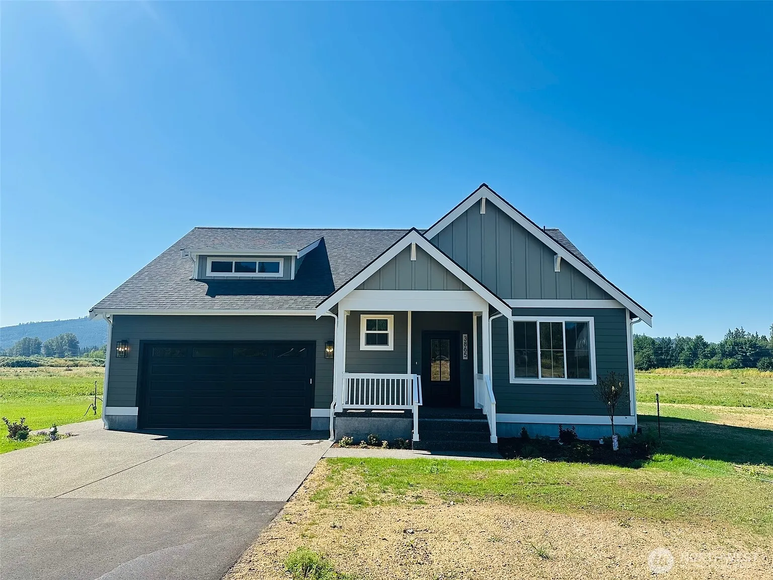 3865 E Hoff Road photo 1