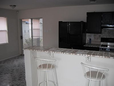 5th image of 9701 Espuela Ct