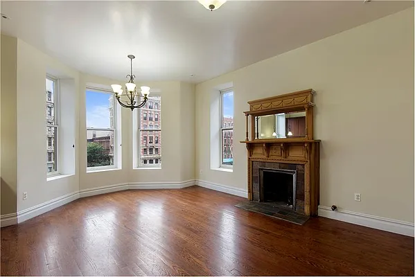 Rented by Mixon Grace | media 16