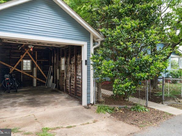 5008 43rd Ave, Hyattsville, MD 20781