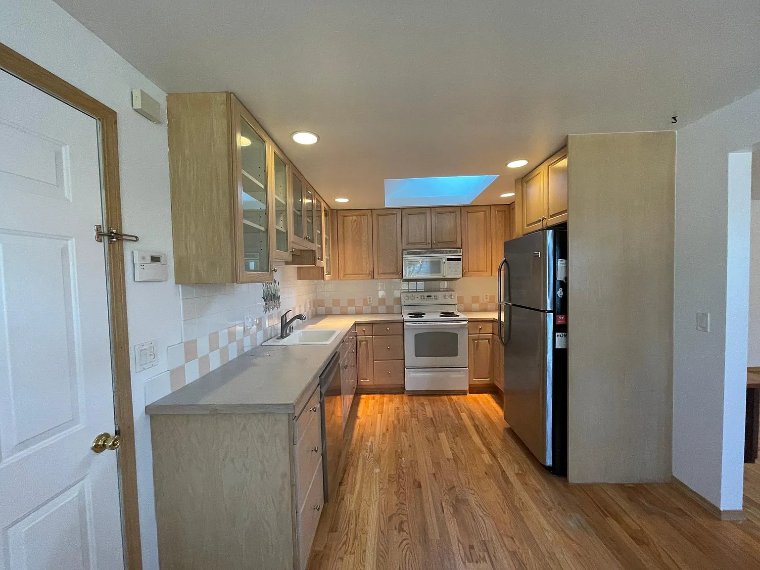 1213 N 35th St — Photo 3