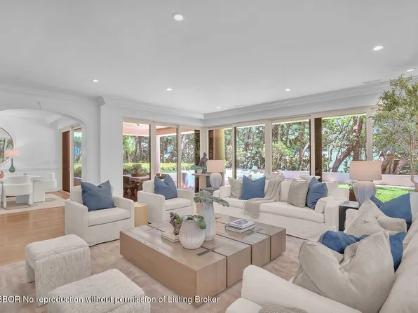 2 N Breakers Row APT S-t2, Palm Beach, FL 33480