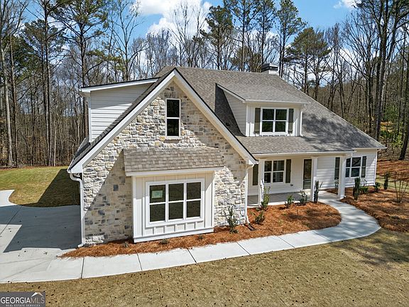 4th image of 926 Liberty Church Rd