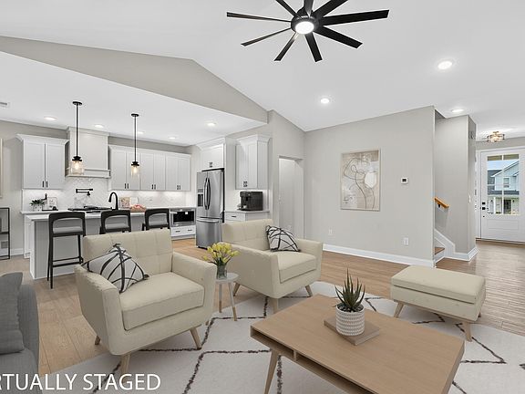 4th image of 101 Jasmine Ln