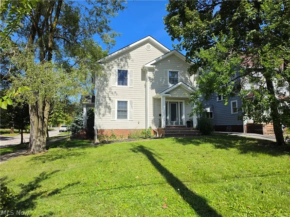 17409 Chagrin Blvd, Shaker Heights, OH 44120