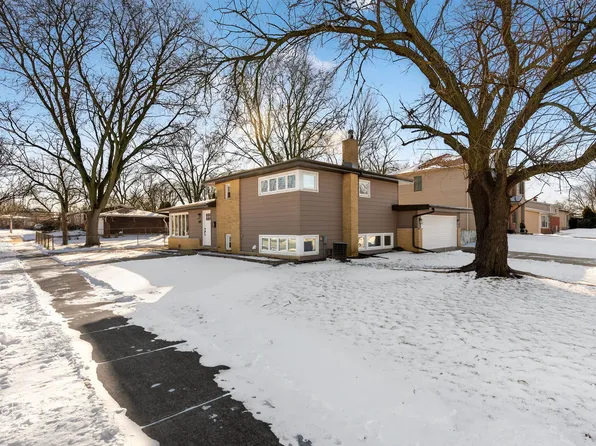 608 N Eastman Dr, Mount Prospect, IL 60056