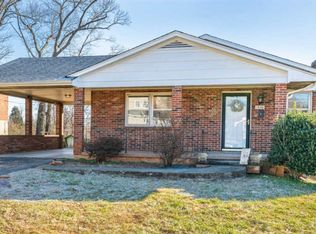 1520 Liggates Rd, Lynchburg, VA 24502