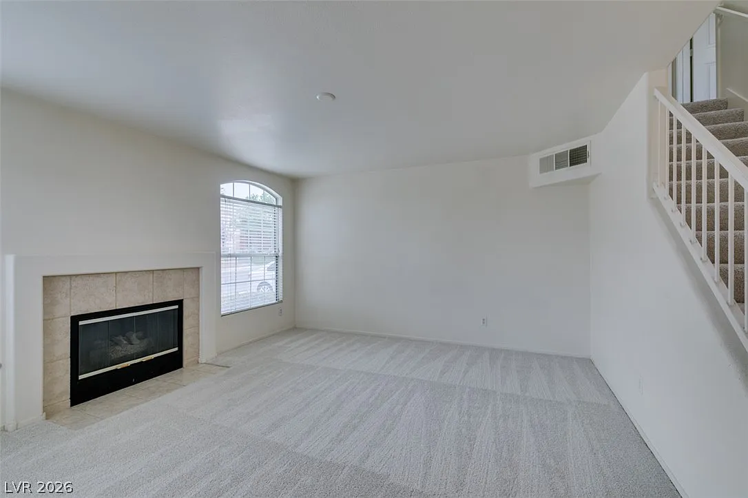 3 bed, 2.5 bath, 1508 sqft, $1,695 — Photo 4