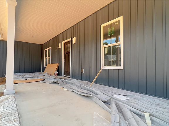 2nd image of 7428 Finch Ln