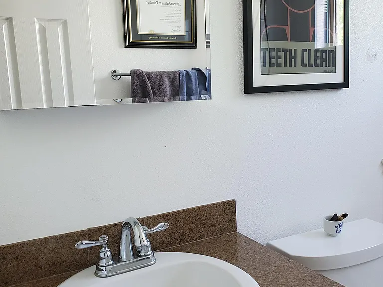 1135 Elizabeth St #201 — Photo 7