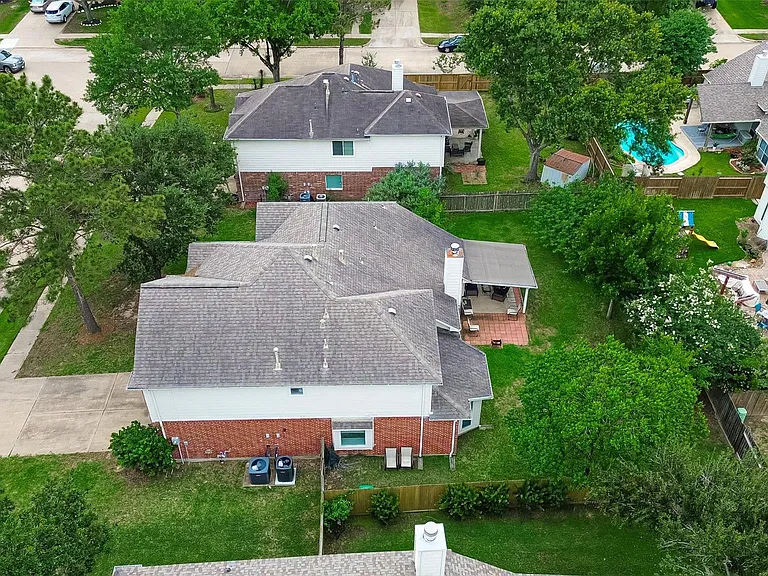 2910 Barton Meadow Ln — Photo 45
