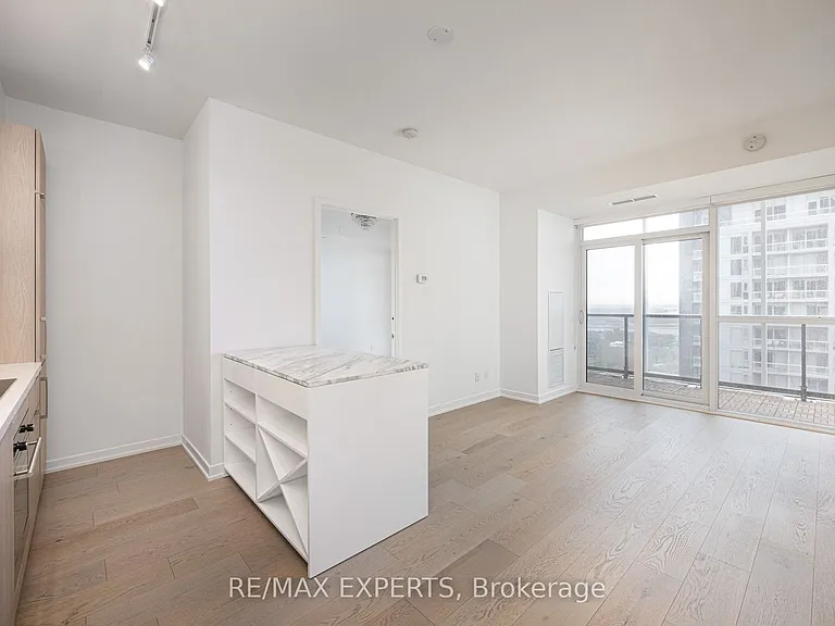 50 Ordnance St #2201 — Photo 3