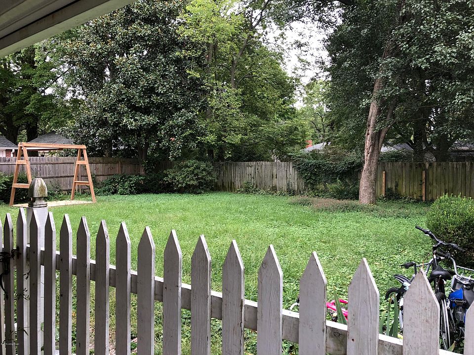 2nd image of 2266 Bradford Dr